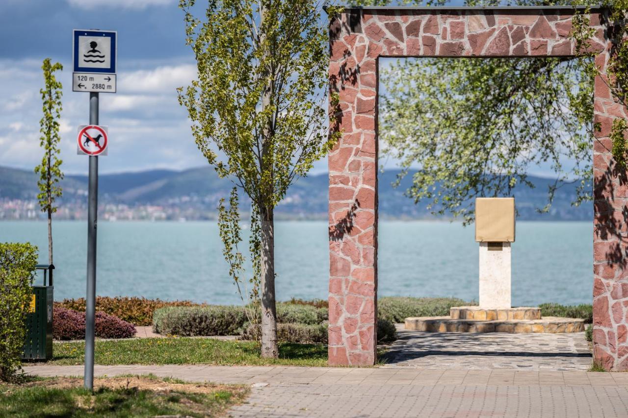 Pelso Apartman Zamárdi Exterior foto